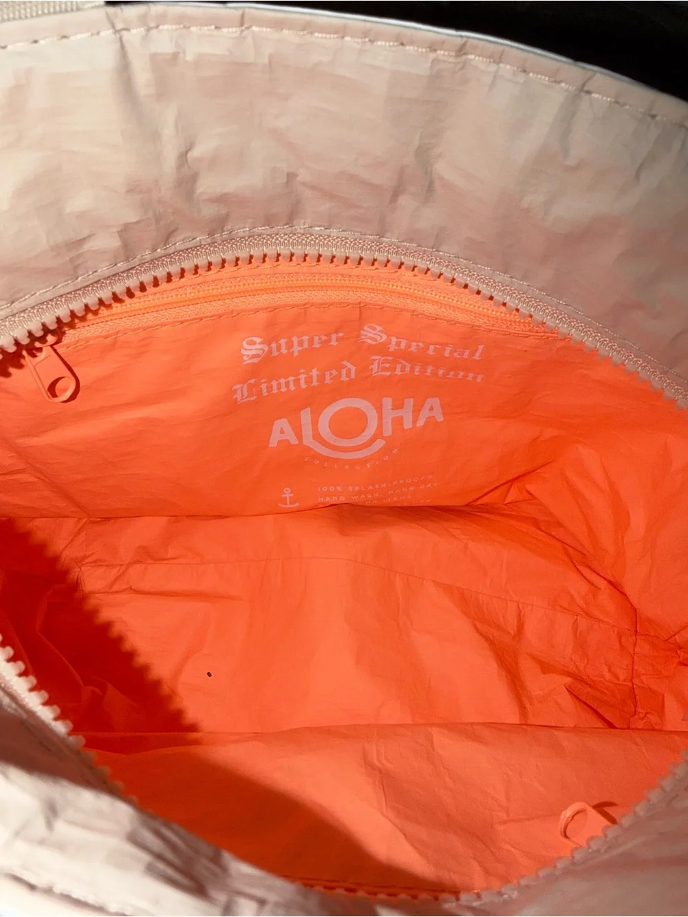 ALOHA Collection White Tote with Orange Shell Print and Beige Straps